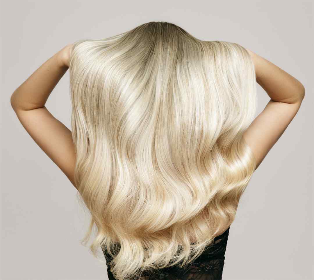 https://www.lonasbeauty.de/wp-content/uploads/2021/10/testimonials_image_03.jpg